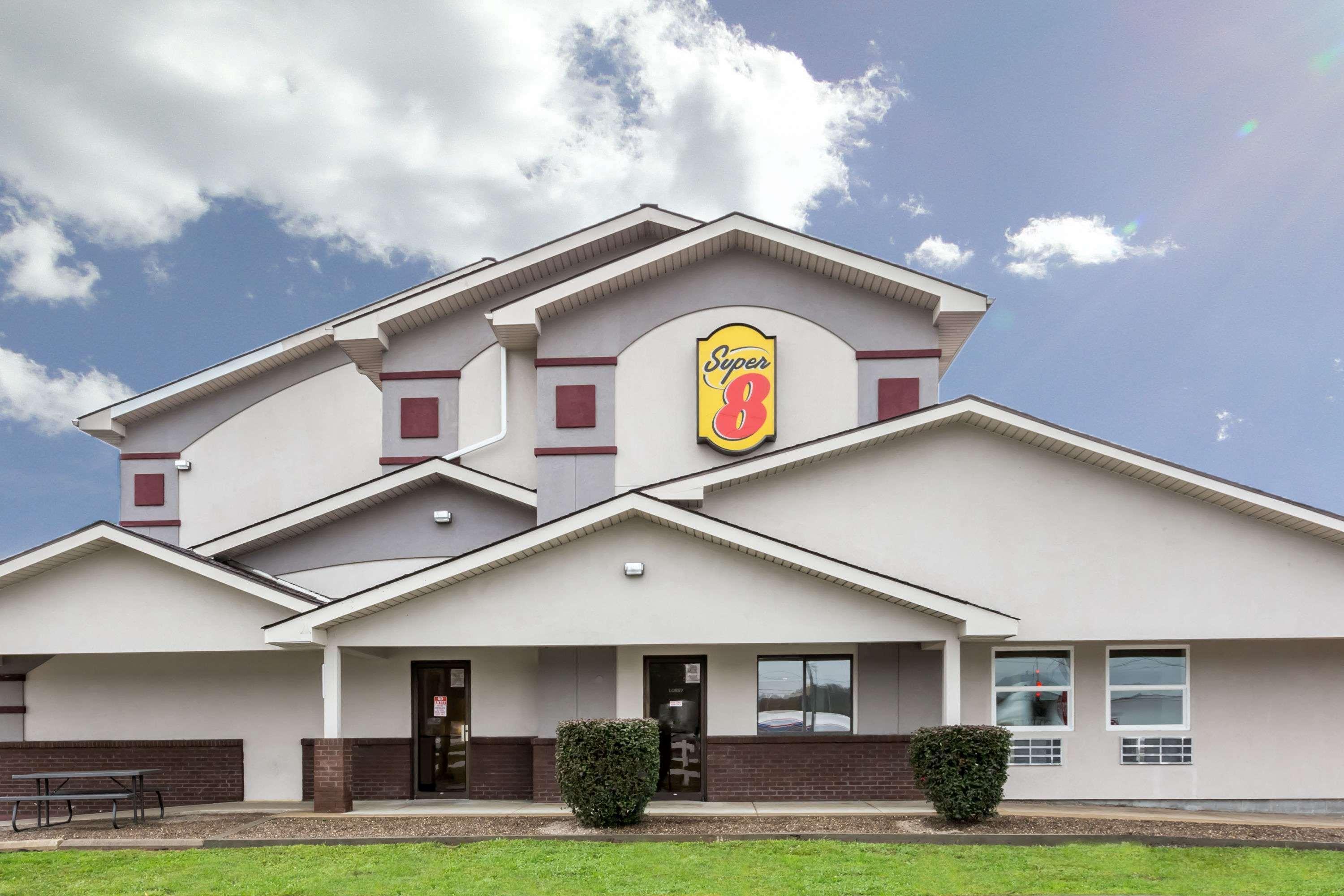 Super 8 By Wyndham Summersville - New River National Park Exterior foto