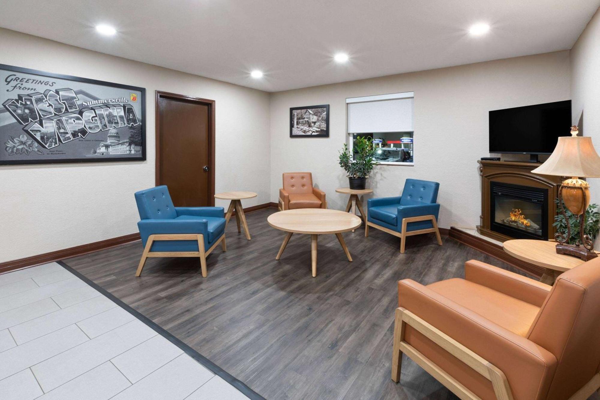 Super 8 By Wyndham Summersville - New River National Park Exterior foto